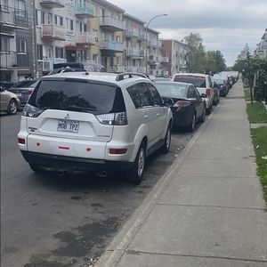 Meet your Posher, Yasmina